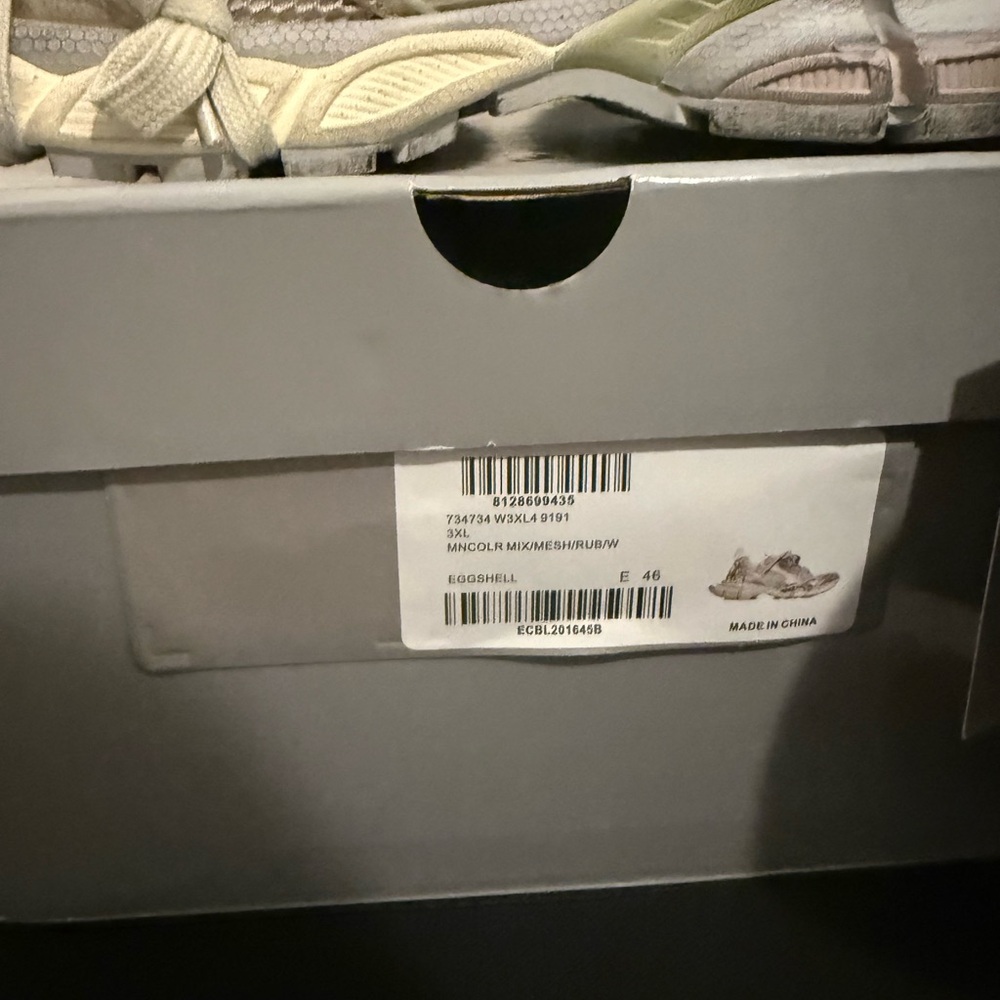 Balenciaga 3xl Men’s - Picture 9 of 10